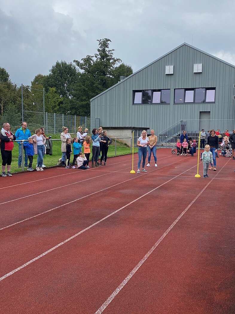 Familien Sprint Staffel Glauberg beim Herbstsportfest