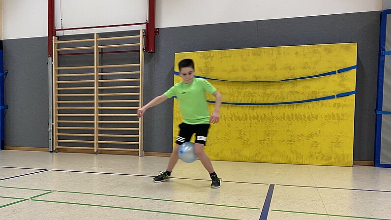 Training Leichtathletik Luftballon Rennen